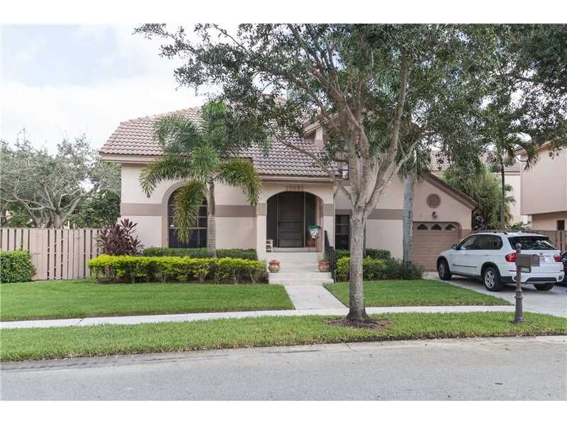 Property Photo: 10681 NW 17 St FL 33322