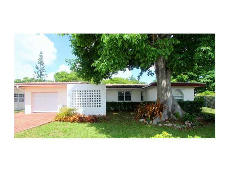 Property Photo:  16604 SW 93 Ct  FL 33157 