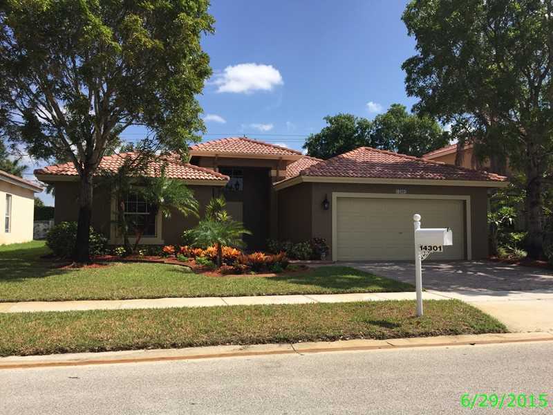 Property Photo: 14301 SW 33 Ct FL 33027