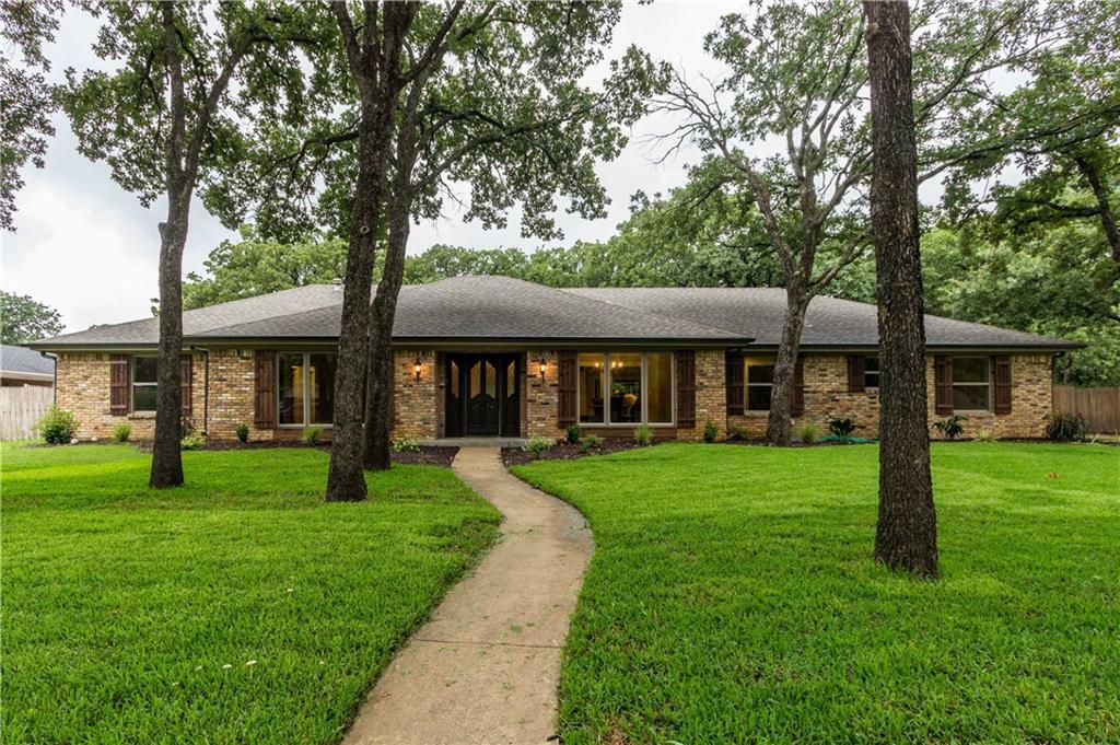 Property Photo: 5309 Rustic Trail TX 76034