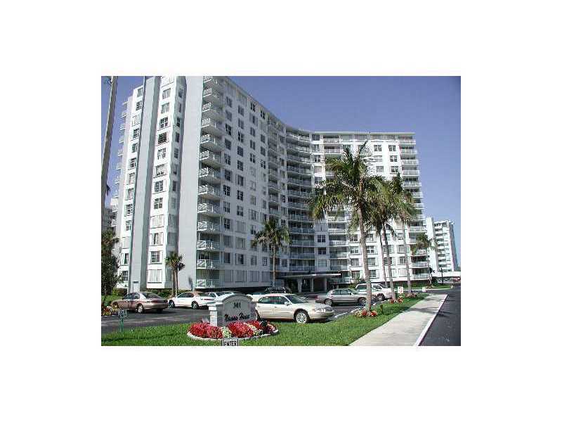 Property Photo:  301 N Ocean Blvd 205  FL 33062 