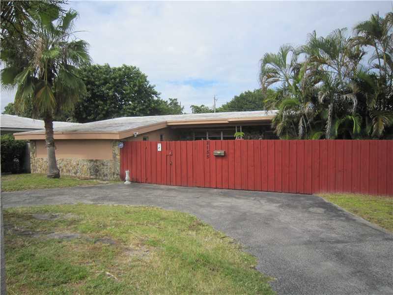 Property Photo: 2155 Miami Gardens Dr FL 33179