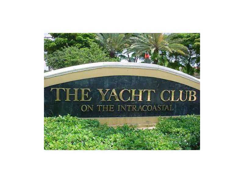 Property Photo:  160 Yacht Club Wy 104  FL 33462 