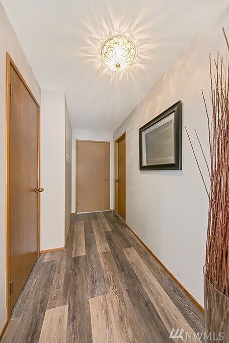 Property Photo: 12300 33rd Ave NE 402 WA 98125