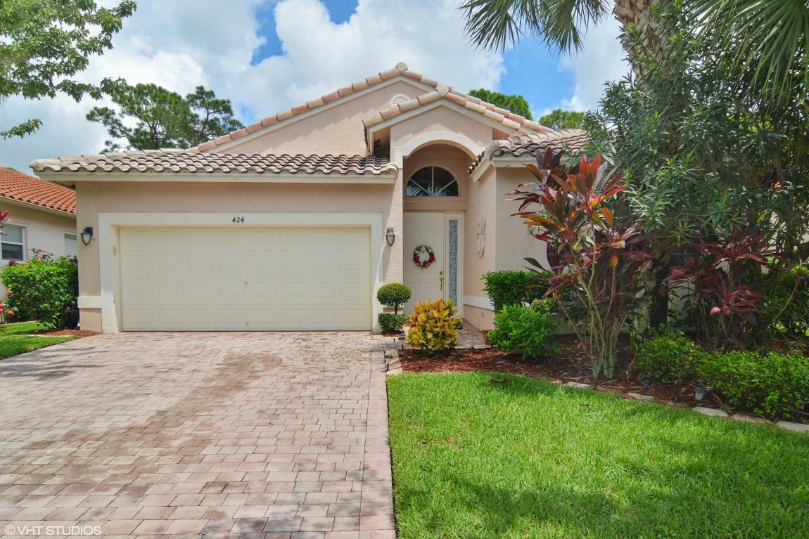 Property Photo:  424 NW Sunview Way  FL 34986 