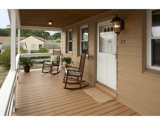 Property Photo: 25 Kingsley Rd MA 02045