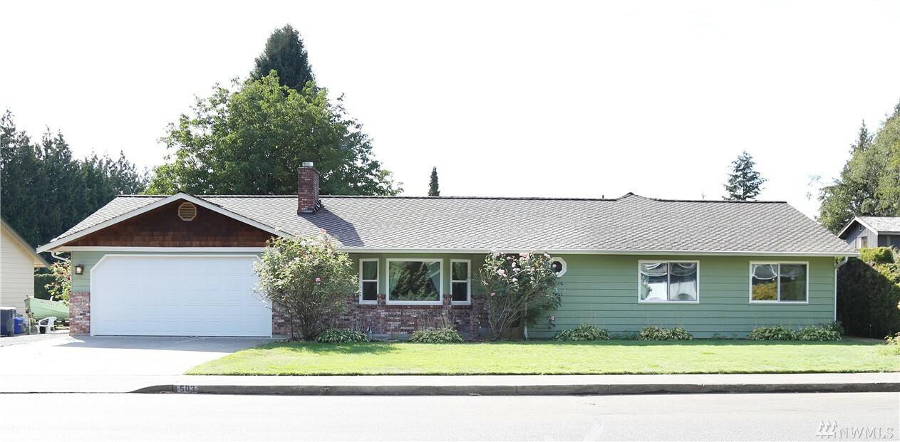 Property Photo: 503 Woodcreek Dr WA 98264