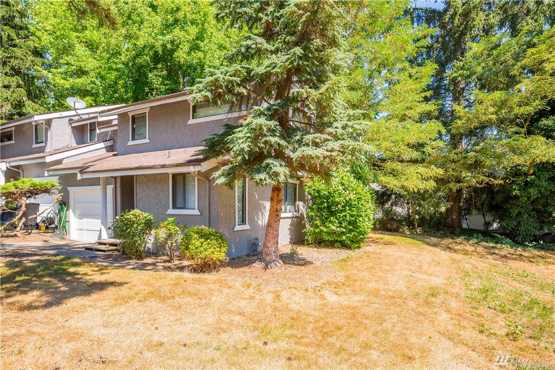 Property Photo:  17722 NE 88th Place  WA 98052 