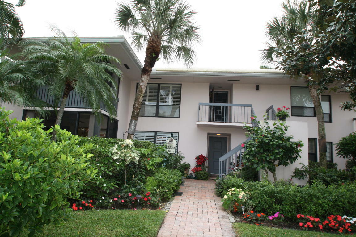 Property Photo: 3818 Quail Ridge Drive N Blue Heron FL 33436
