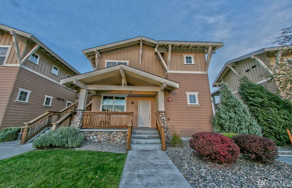 Property Photo:  4395 Westshore Drive NE 702  WA 98837 