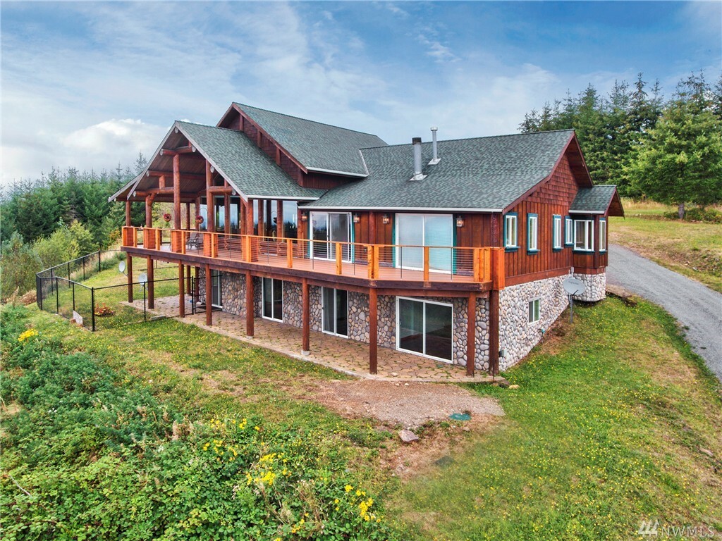 Property Photo: 22801 King Lake Rd WA 98272