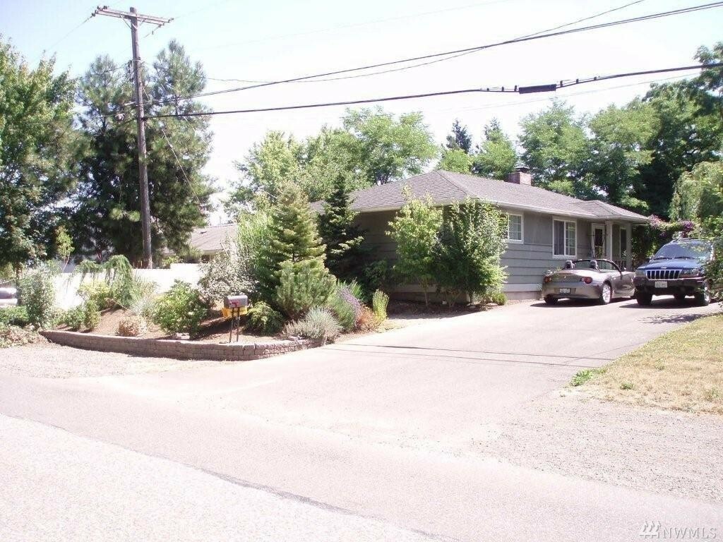 Property Photo:  701 Sterling Dr  WA 98226 