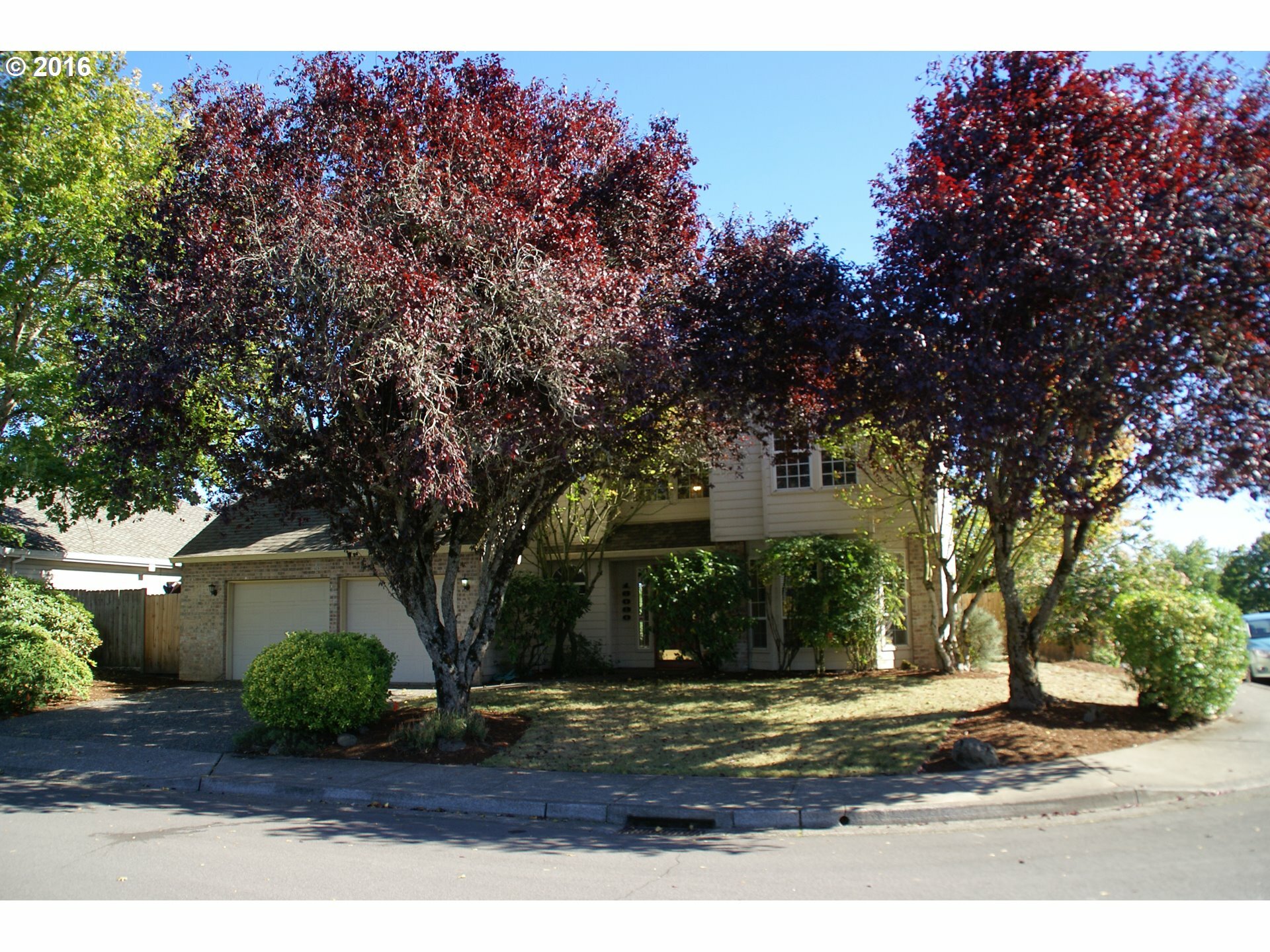 Property Photo: 16080 NW Edward Ct OR 97006