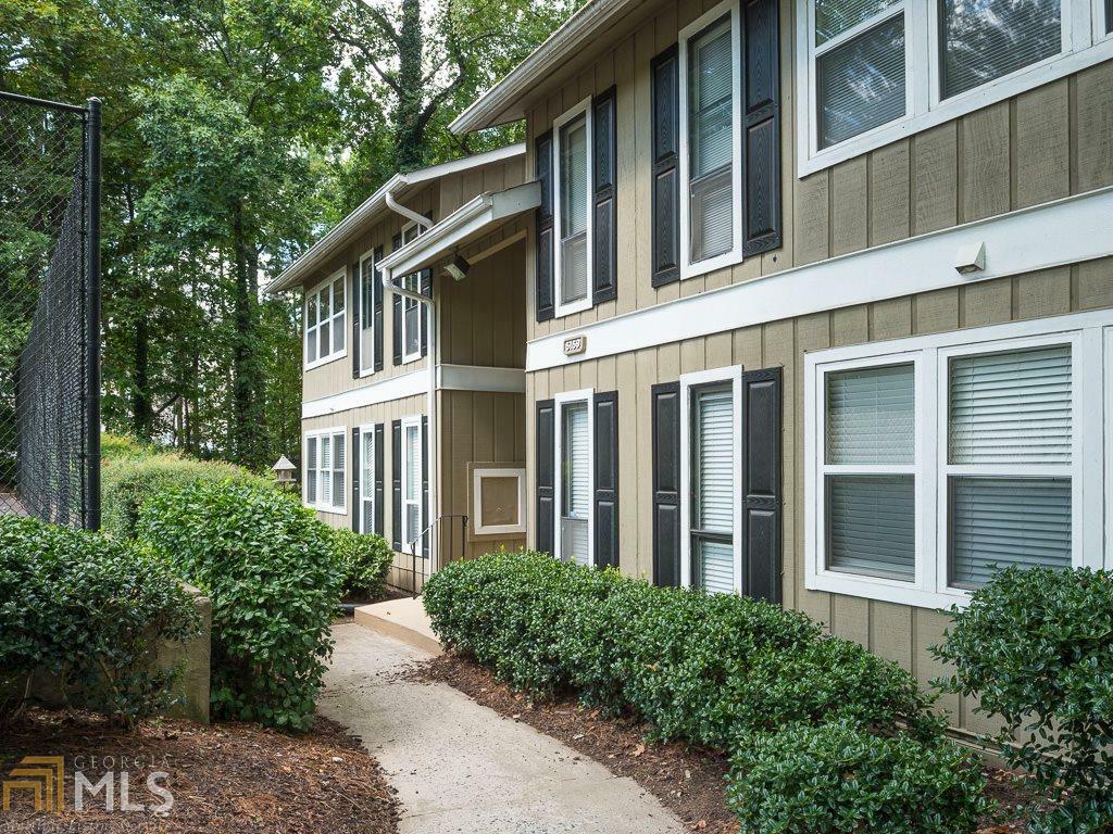 Property Photo: 5159 Roswell Rd 9 GA 30342