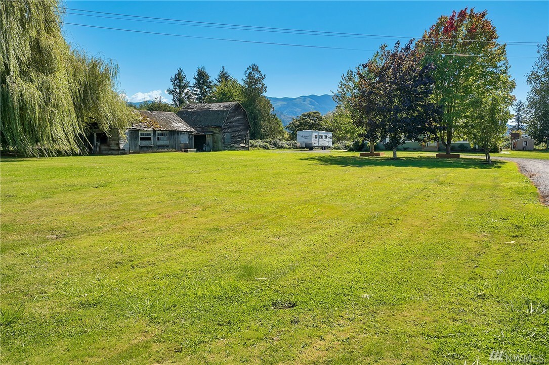 Property Photo:  4255 Rock Rd  WA 98295 