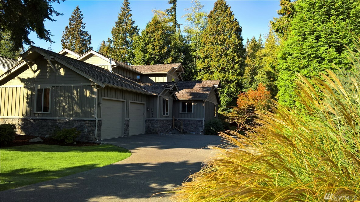 Property Photo:  9023 Gleneagle Dr  WA 98230 