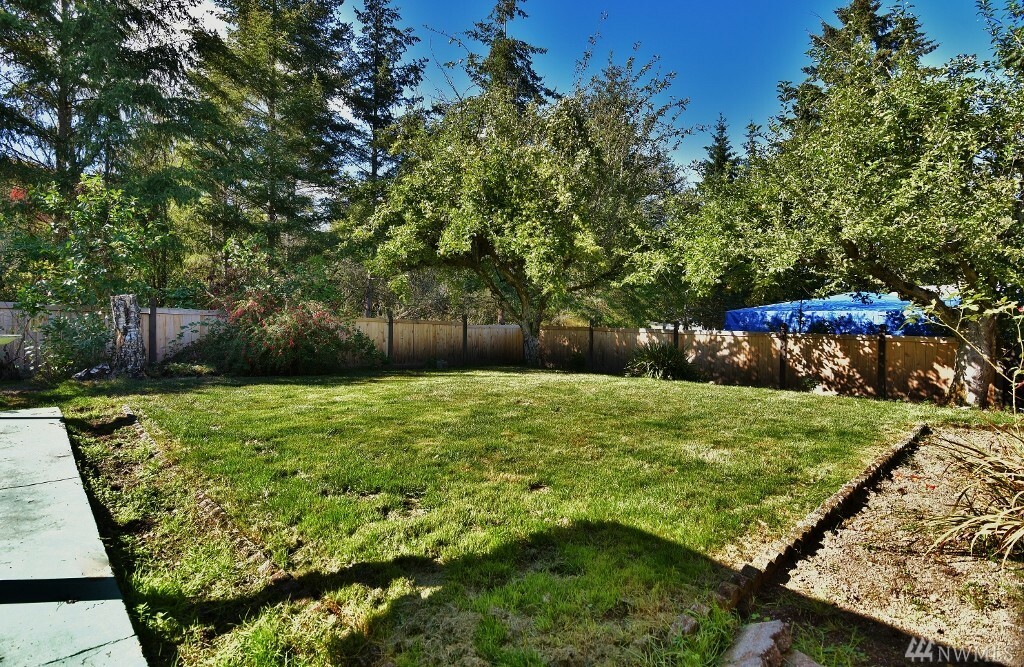 Property Photo:  2409 Trenton Ave NE  WA 98310 