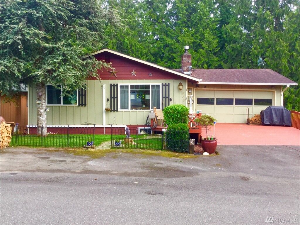 Property Photo:  531 Westerly Dr  WA 98520 