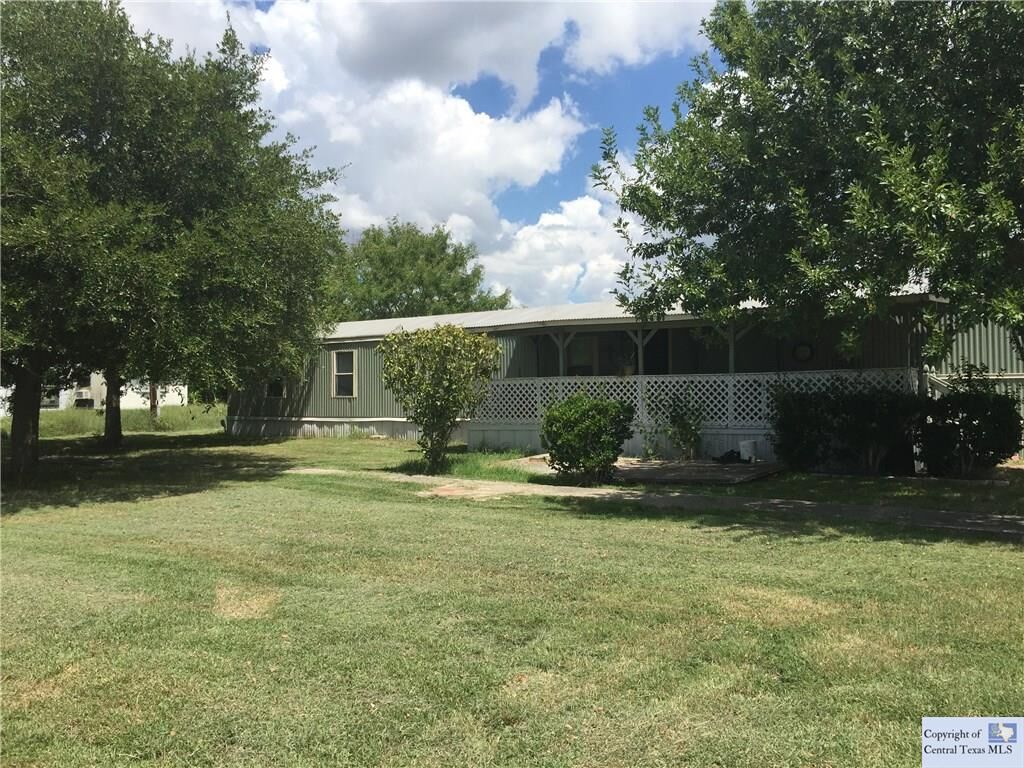 Property Photo: 2812 Peach Blossom Court TX 78666