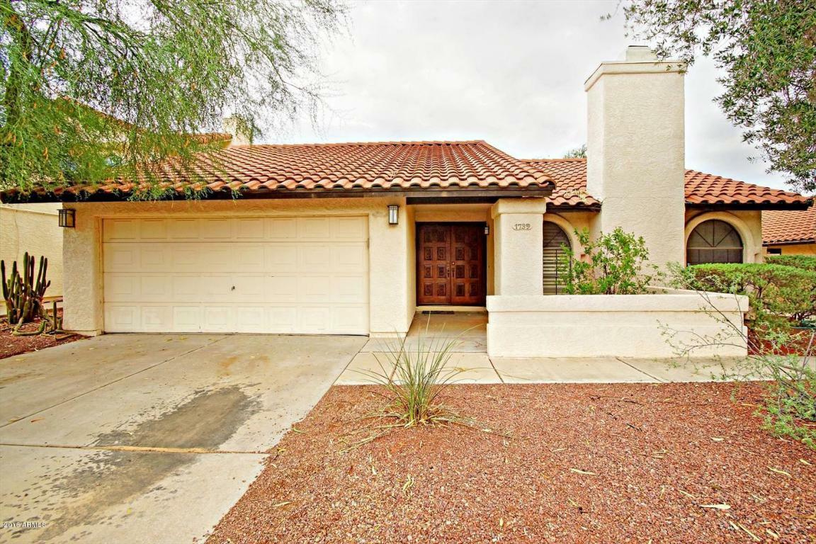 Property Photo:  1739 N La Rosa Drive  AZ 85288 