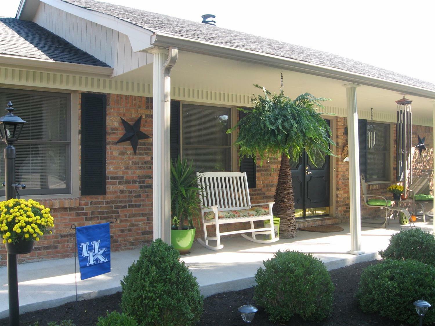 Property Photo: 429 Lasalle KY 40391