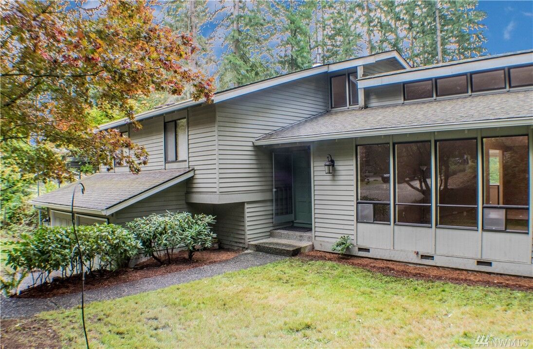 Property Photo: 19515 NE 181st St WA 98077