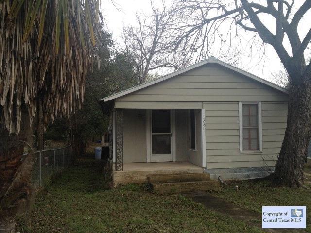 Property Photo: 1337 Belvin Street TX 78666