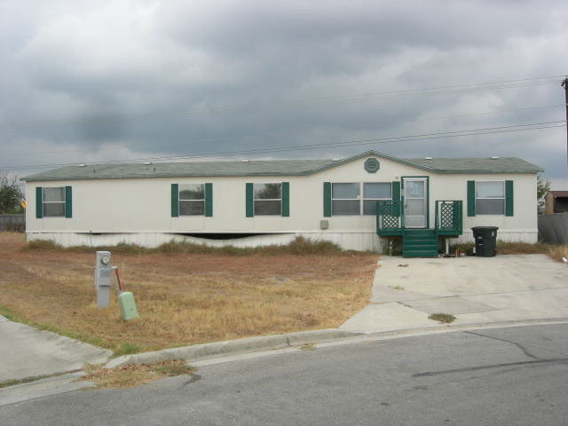 Property Photo: 577 Gateway Circle TX 78130