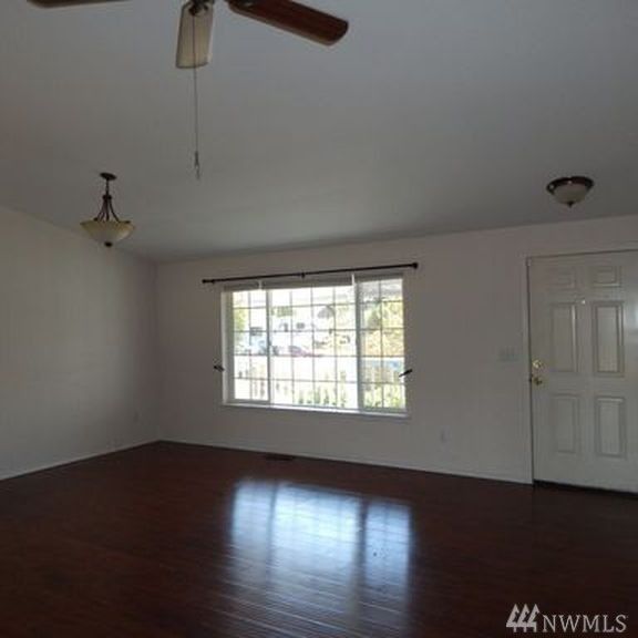 Property Photo:  15736 95th Ct SE  WA 98597 