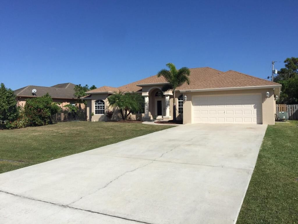 Property Photo:  2289 SW Savage Boulevard  FL 34953 