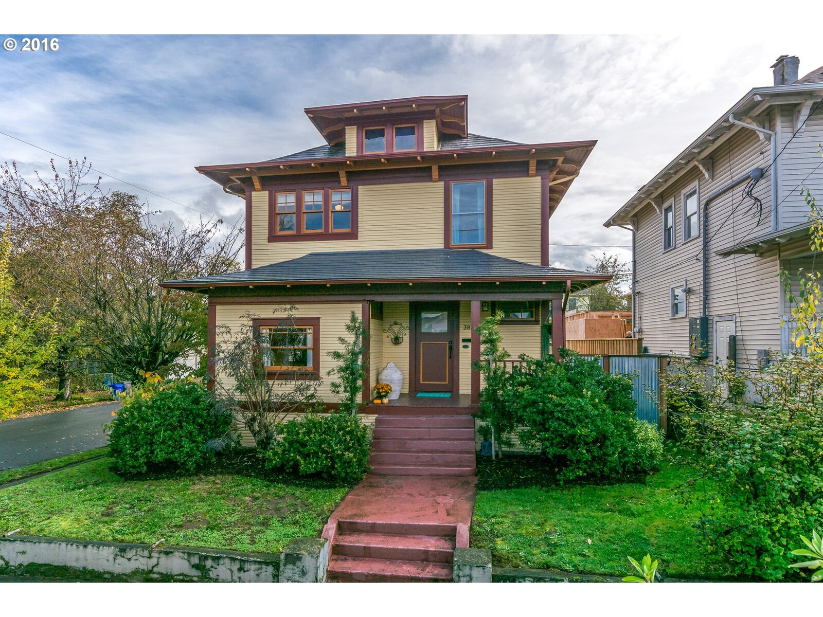 Property Photo:  3836 N Haight Ave  OR 97227 