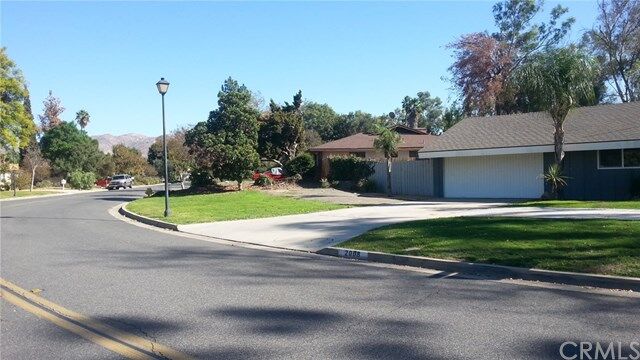 Property Photo:  2008 Prince Albert Drive  CA 92507 