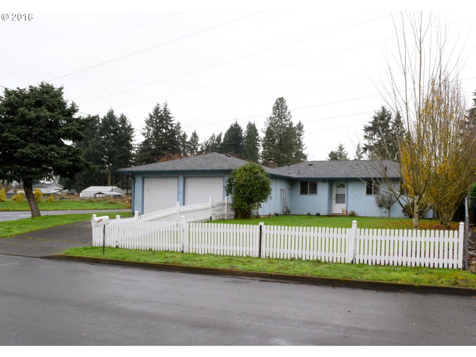 Property Photo:  9800 NE 65th St  WA 98662 
