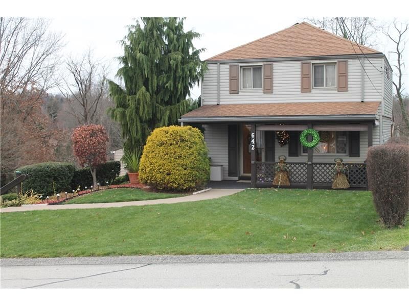 Property Photo:  642 Veronica Dr.  PA 15235 