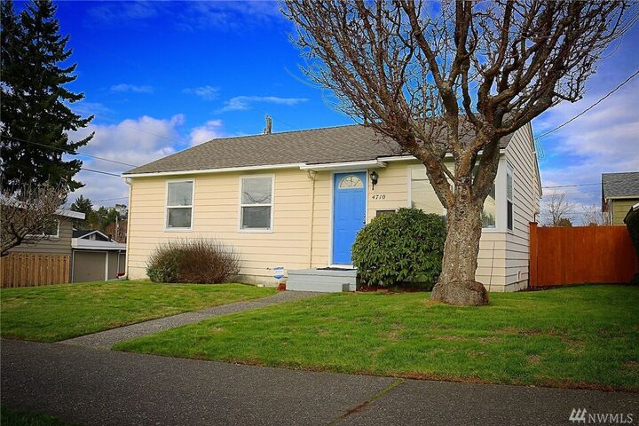 Property Photo: 4710 SW Hudson St WA 98116