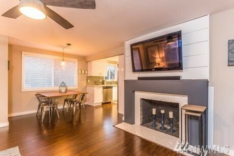 Property Photo: 9039 12th Avenue SW WA 98106