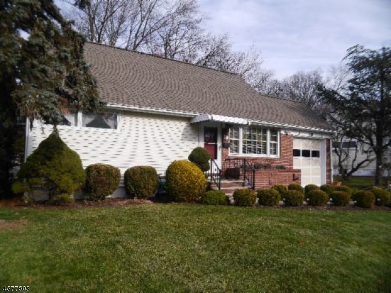 Property Photo:  29 Montview Rd  NJ 08837 