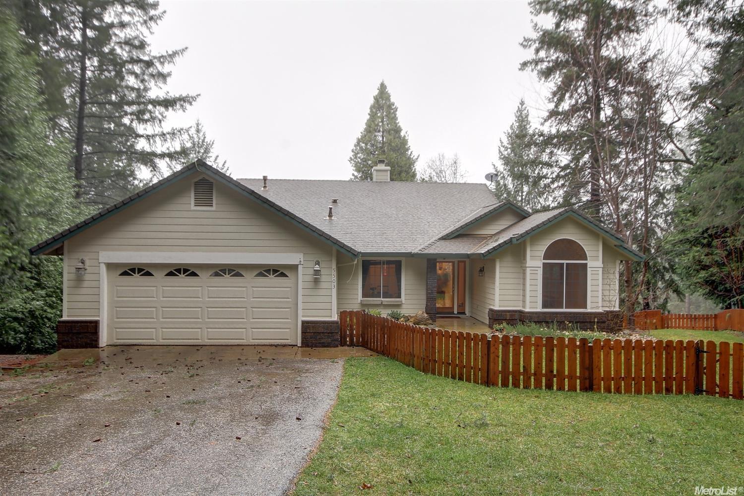 Property Photo:  5503 Fairview Court  CA 95631 