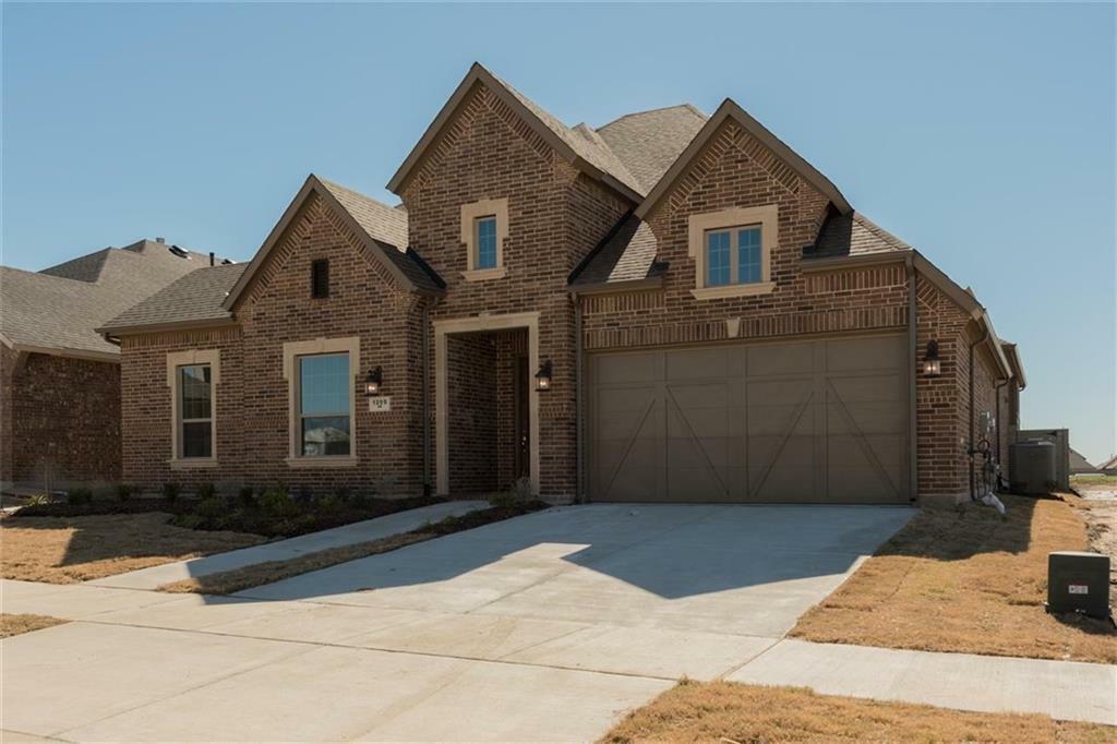 Property Photo: 1209 7th Street TX 76226