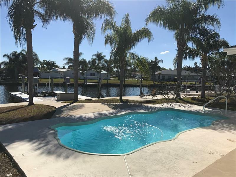 Property Photo: 4912 Bay Park Drive FL 34668
