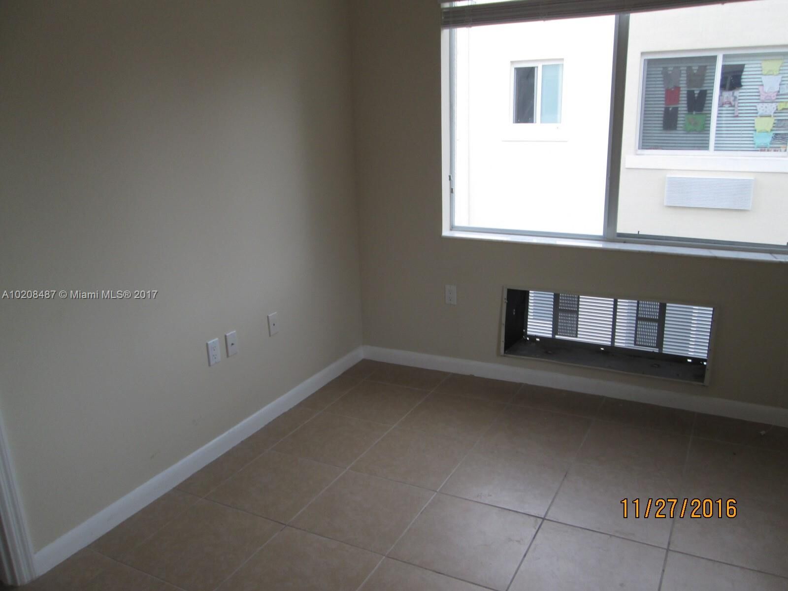 Property Photo:  836 SW 6th St 11  FL 33130 
