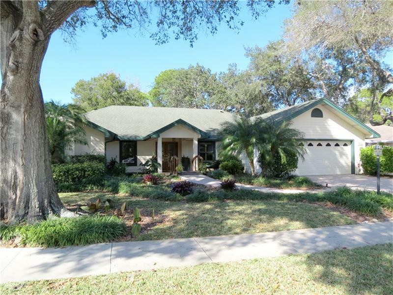 Property Photo: 8109 Misty Oaks Boulevard FL 34243