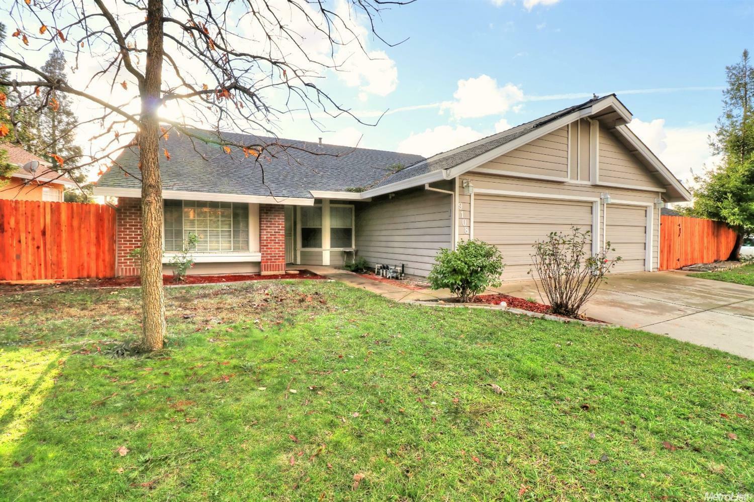 Property Photo:  9108 Fetzer Way  CA 95829 