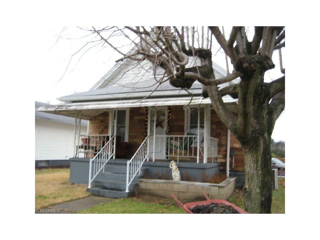 Property Photo:  1023 38th Street  WV 26105 