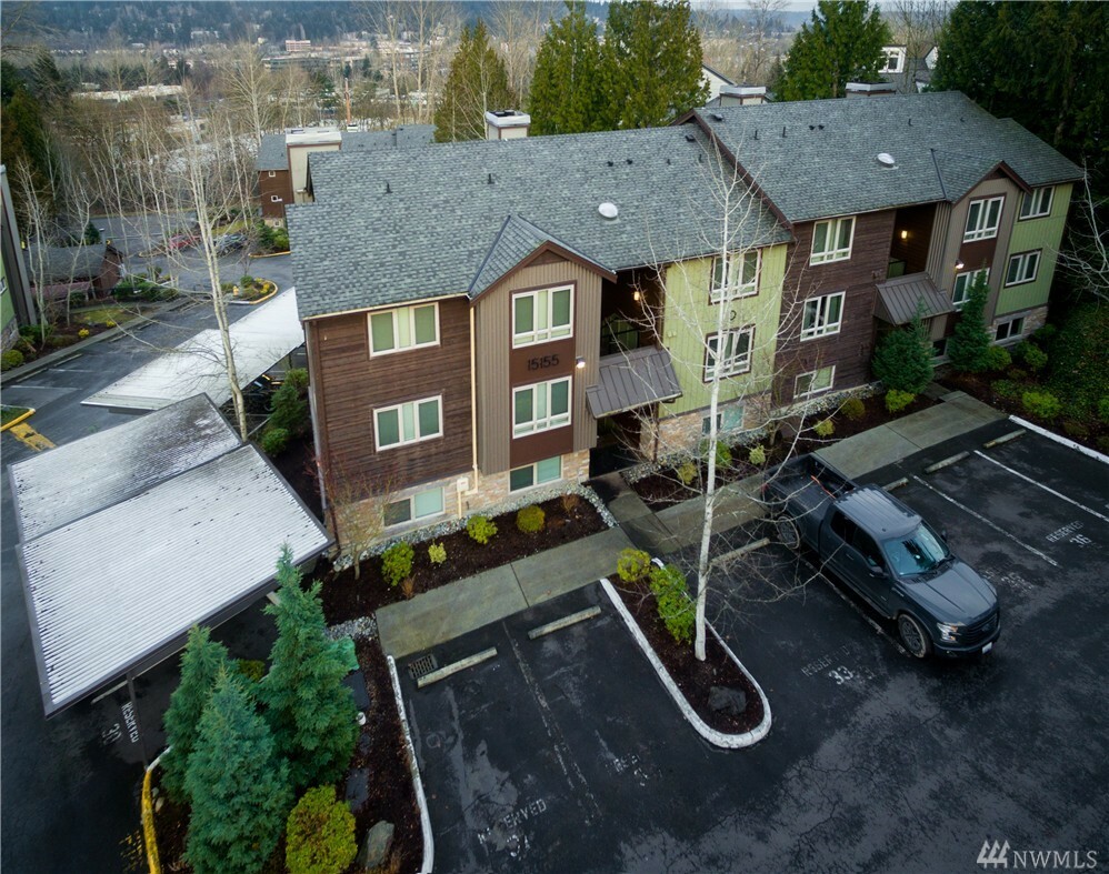 Property Photo:  15155 NE 82nd St 301  WA 98052 