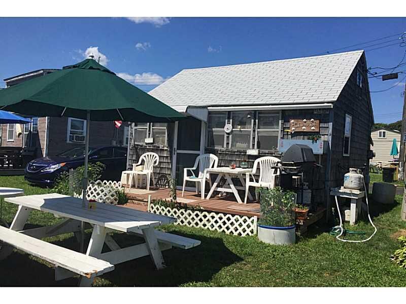 Property Photo:  854 Matunuck Beach Road  RI 02879 