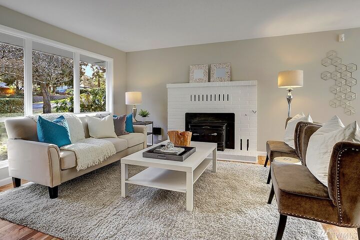 Property Photo: 14009 36th Ave NE WA 98125