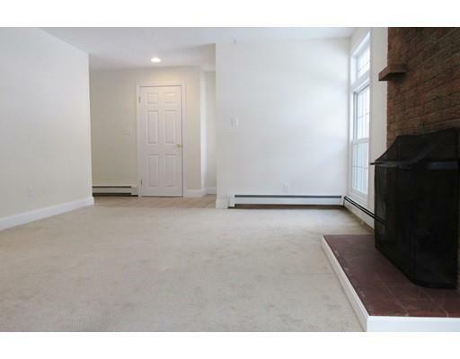 Property Photo: 32 Sun Valley Drive MA 01609