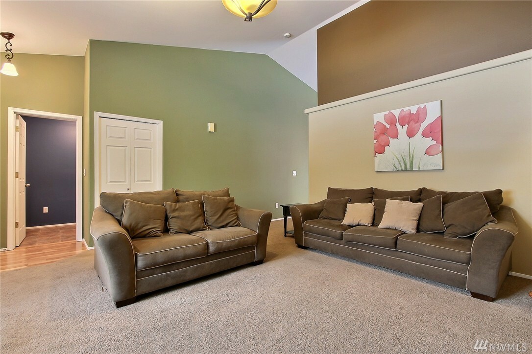 Property Photo: 10213 9th Av Ct E WA 98445