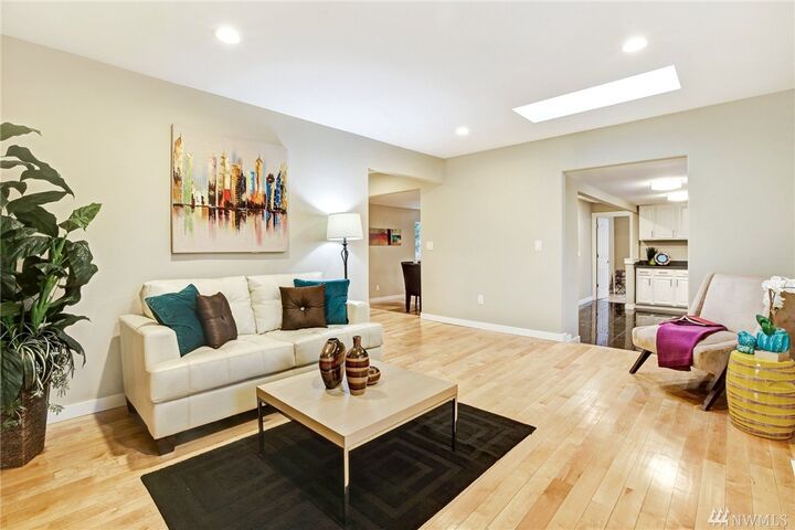 Property Photo: 3108 SW Barton St WA 98126